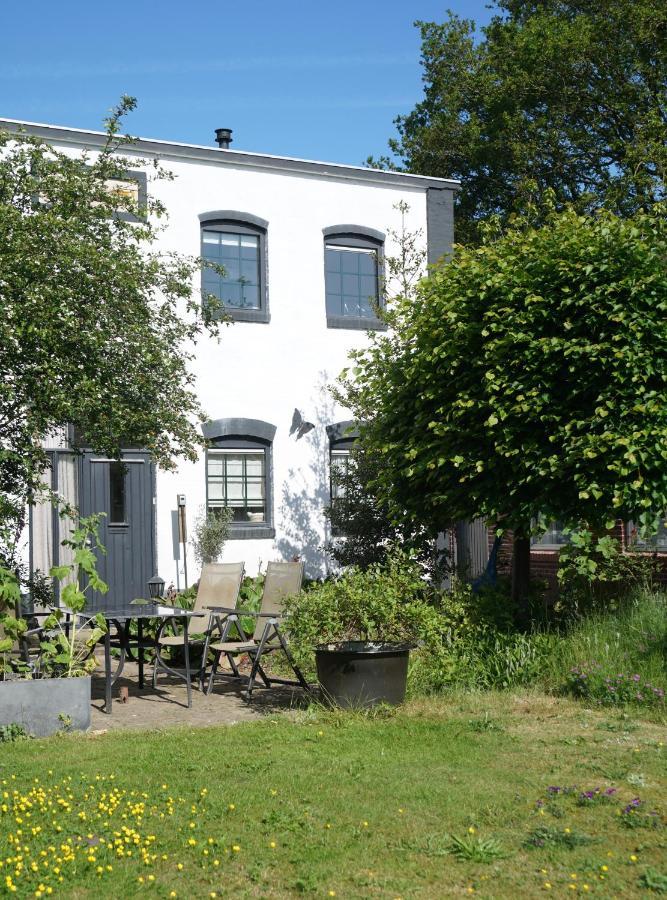 Sfeervolle Bovenwoning Uit 1916 Met 2 Slaapkamers Hooghalen Exterior photo
